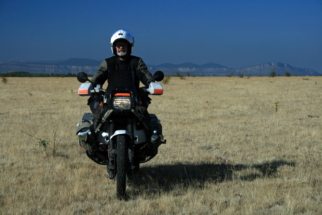 Motorcycle-overlanding-interview-with-Sam-Manicom-Copyright-Sam-Manicom-510